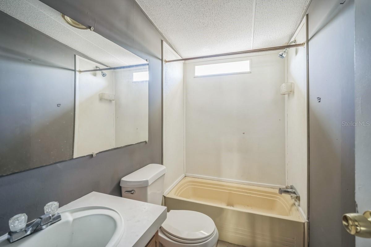 Image 22 of 24 For 5829 Coventry Drive