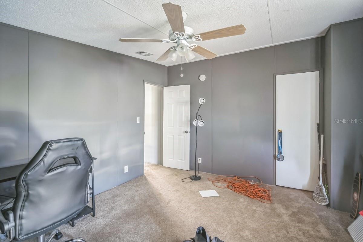Image 23 of 24 For 5829 Coventry Drive