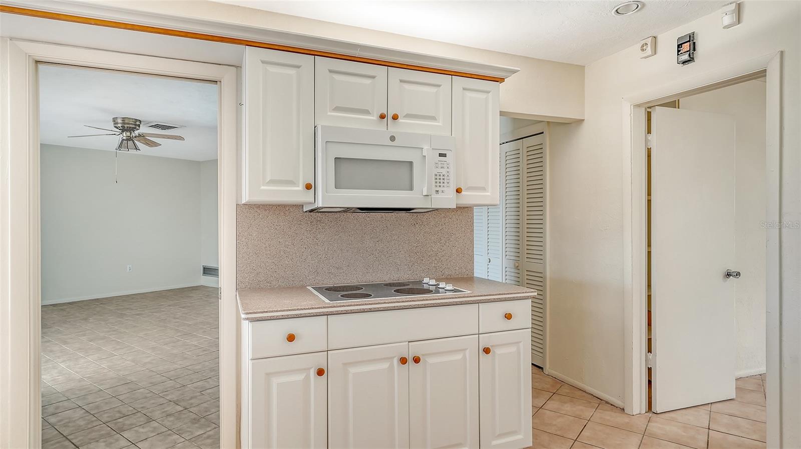 Image 17 of 50 For 4361 Pompano Lane