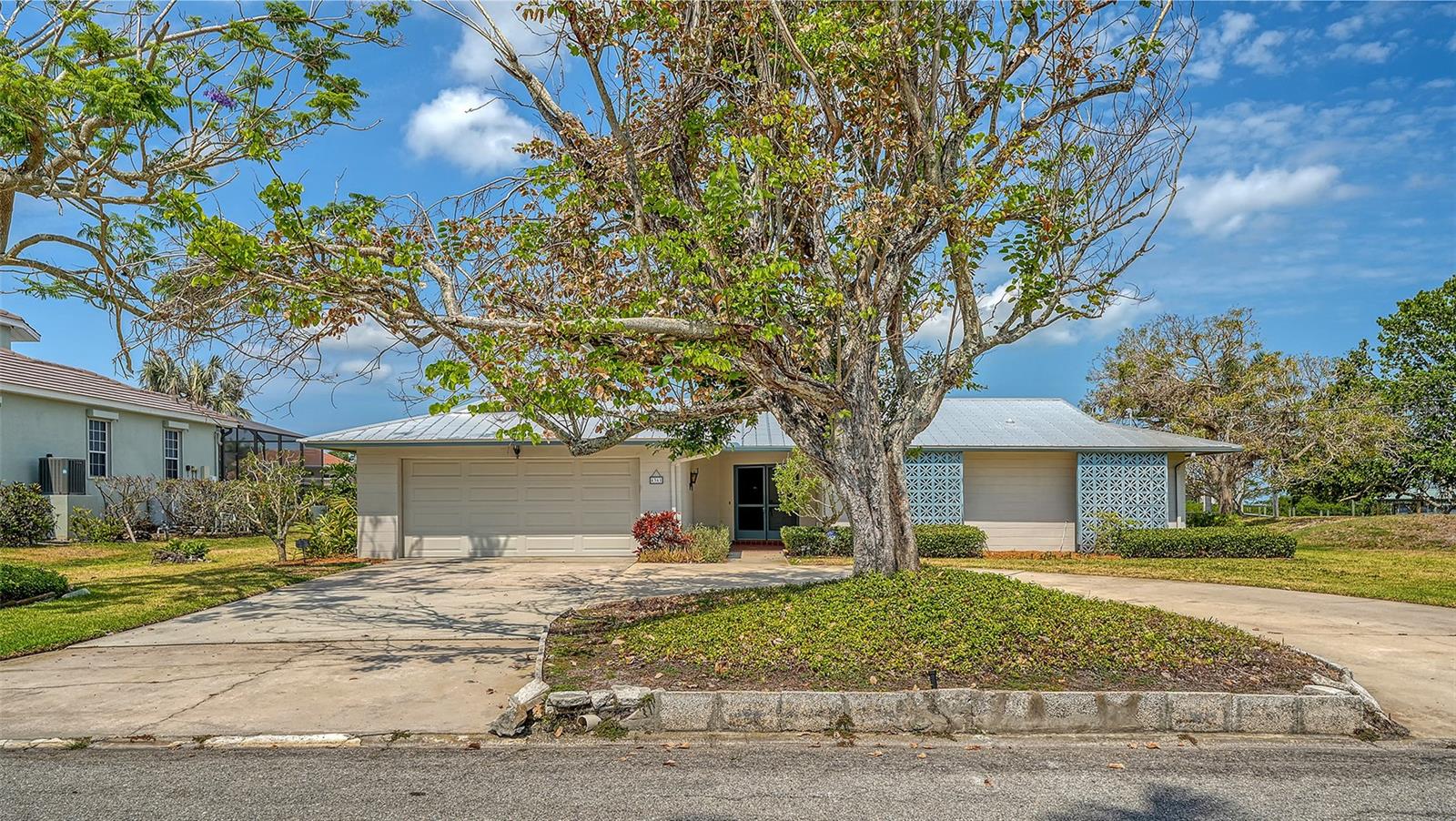 Image 8 of 50 For 4361 Pompano Lane