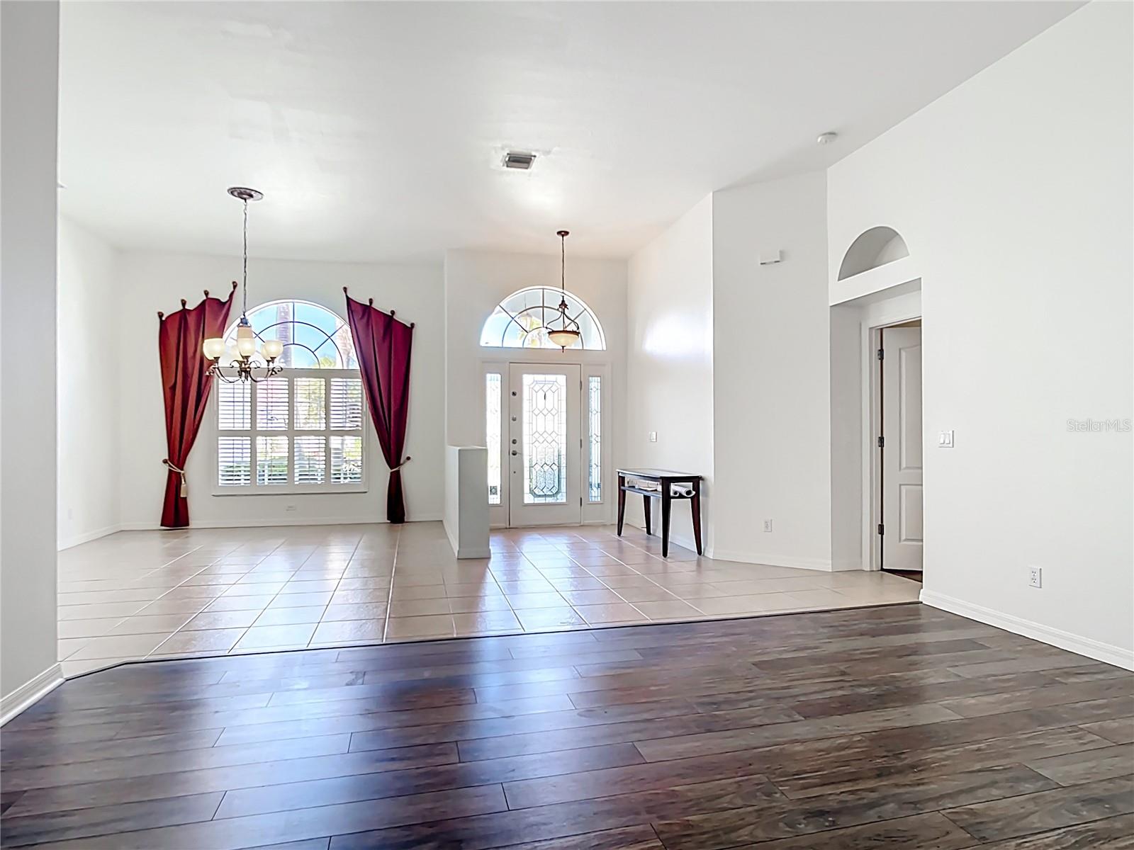 Image 20 of 78 For 4239 Corso Venetia Boulevard