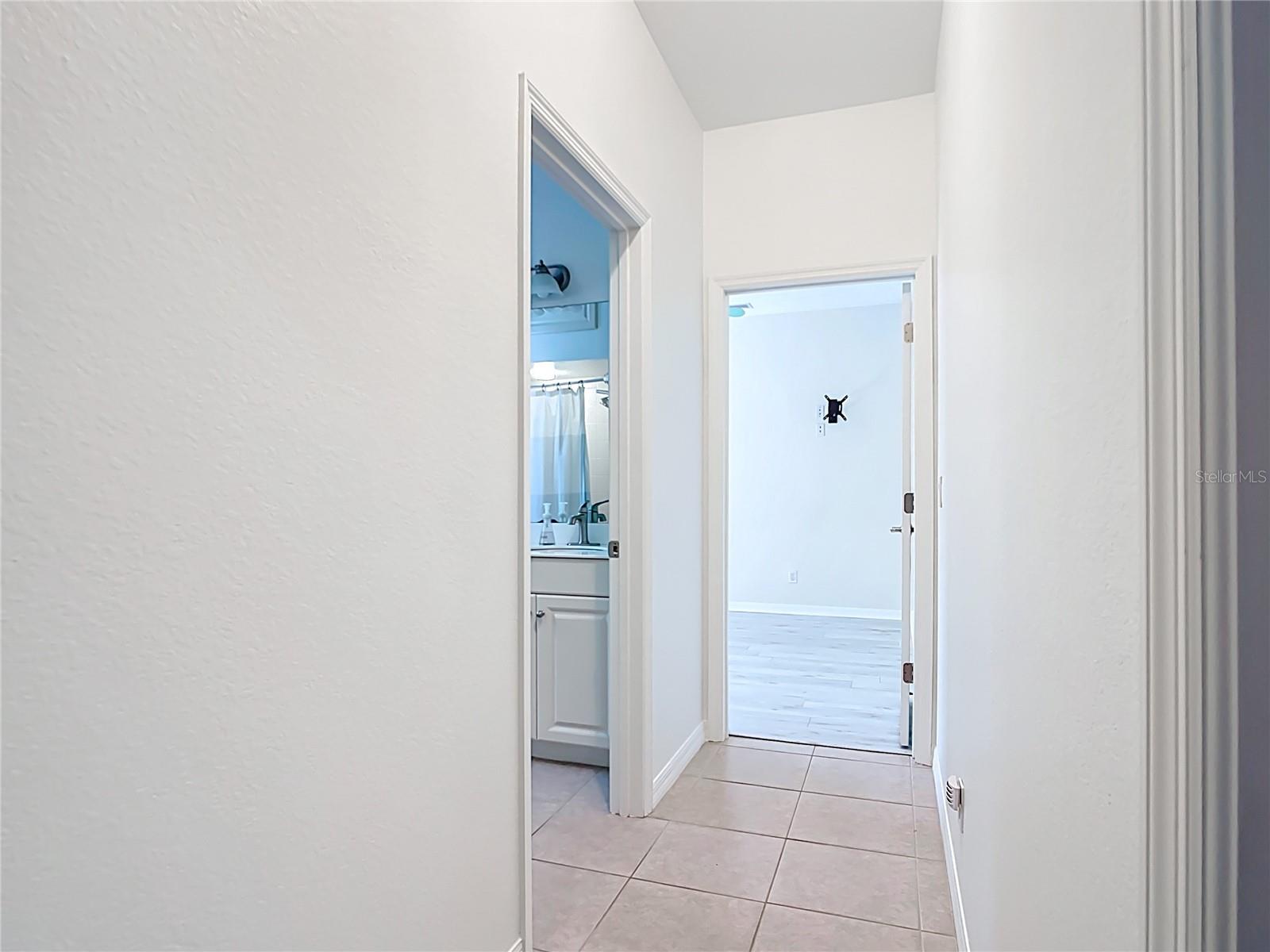 Image 27 of 78 For 4239 Corso Venetia Boulevard