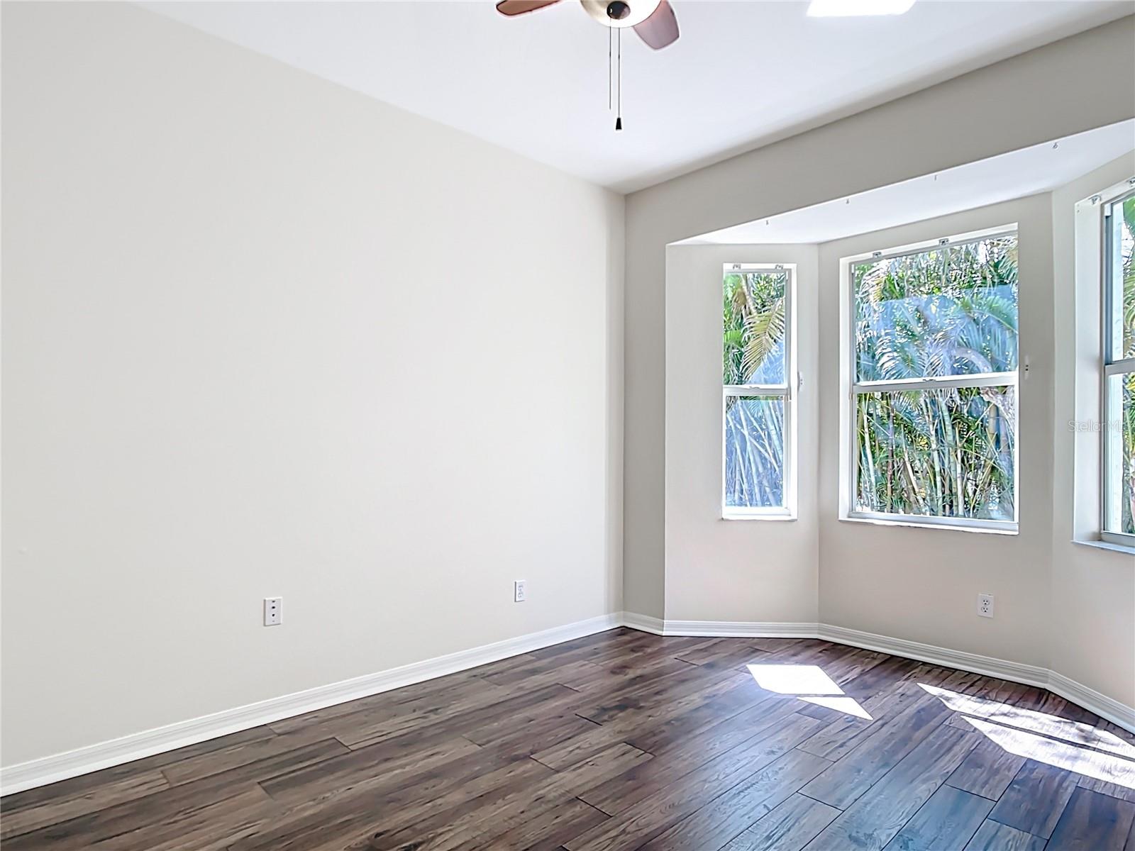 Image 28 of 78 For 4239 Corso Venetia Boulevard