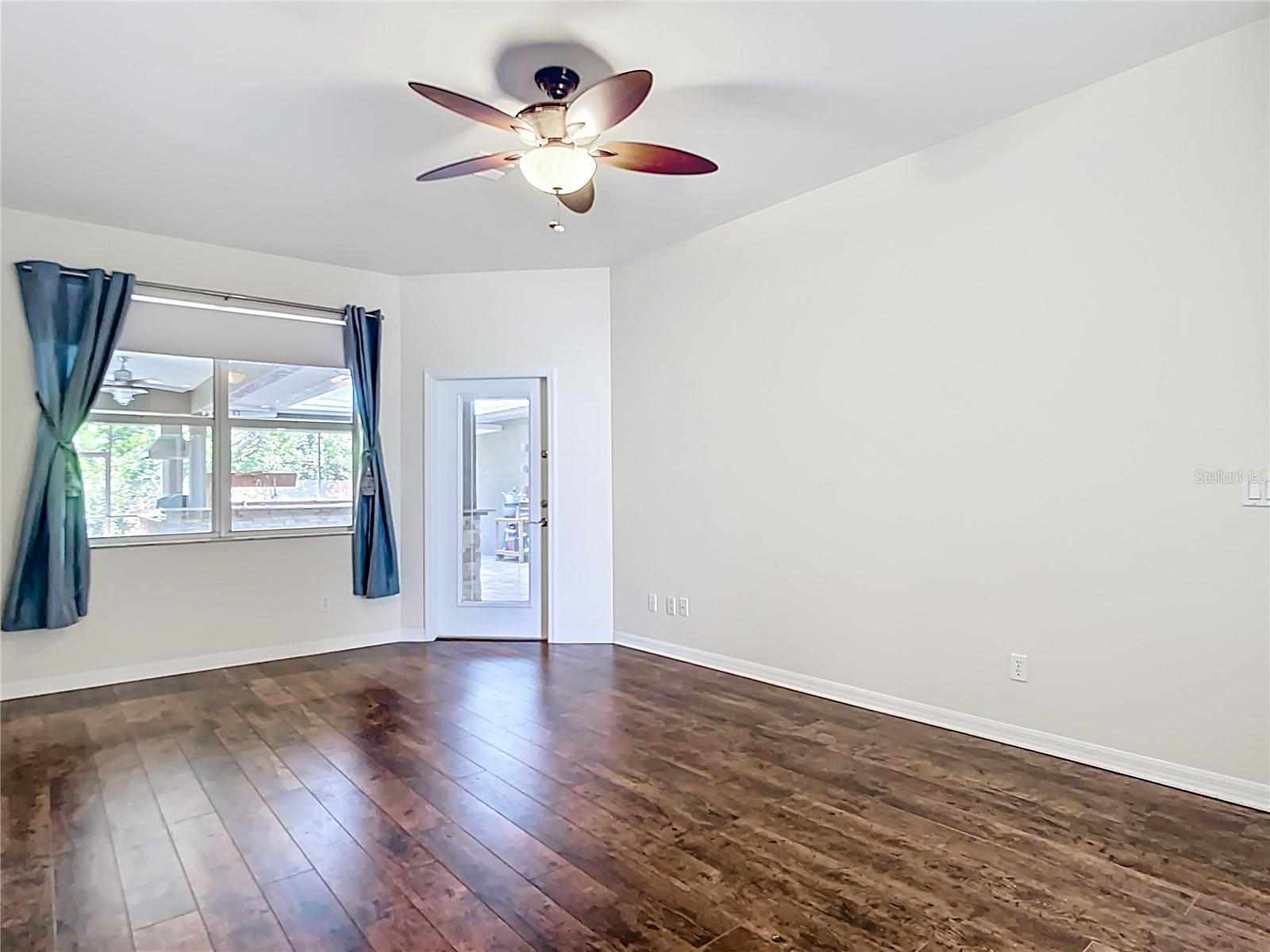 Image 43 of 78 For 4239 Corso Venetia Boulevard