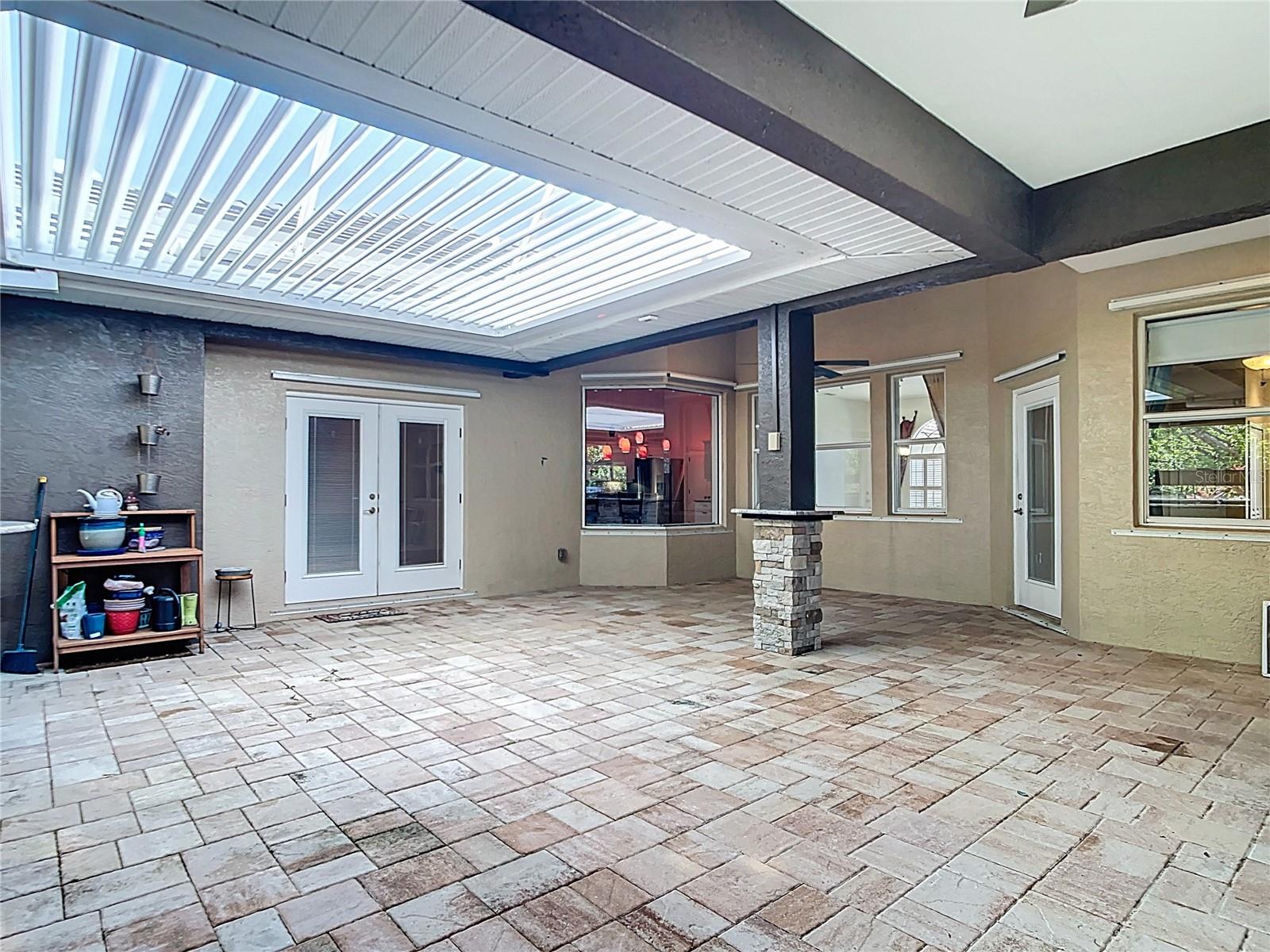 Image 52 of 78 For 4239 Corso Venetia Boulevard