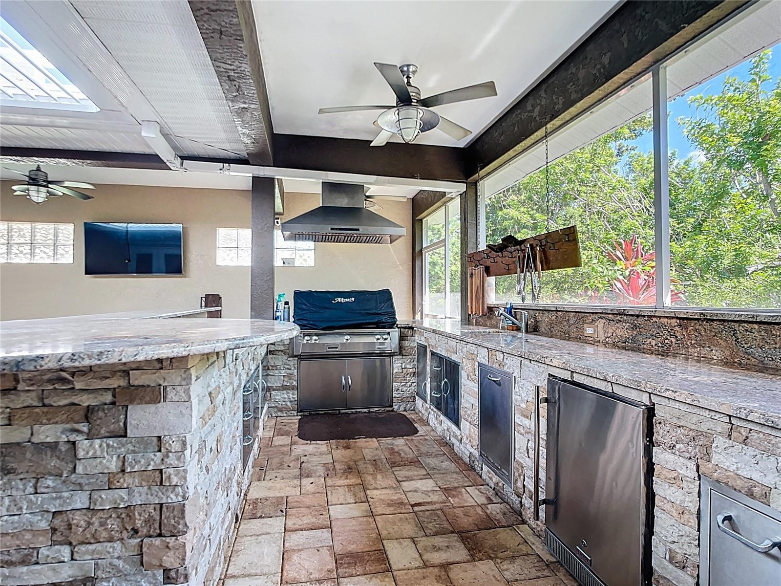 Image 54 of 78 For 4239 Corso Venetia Boulevard