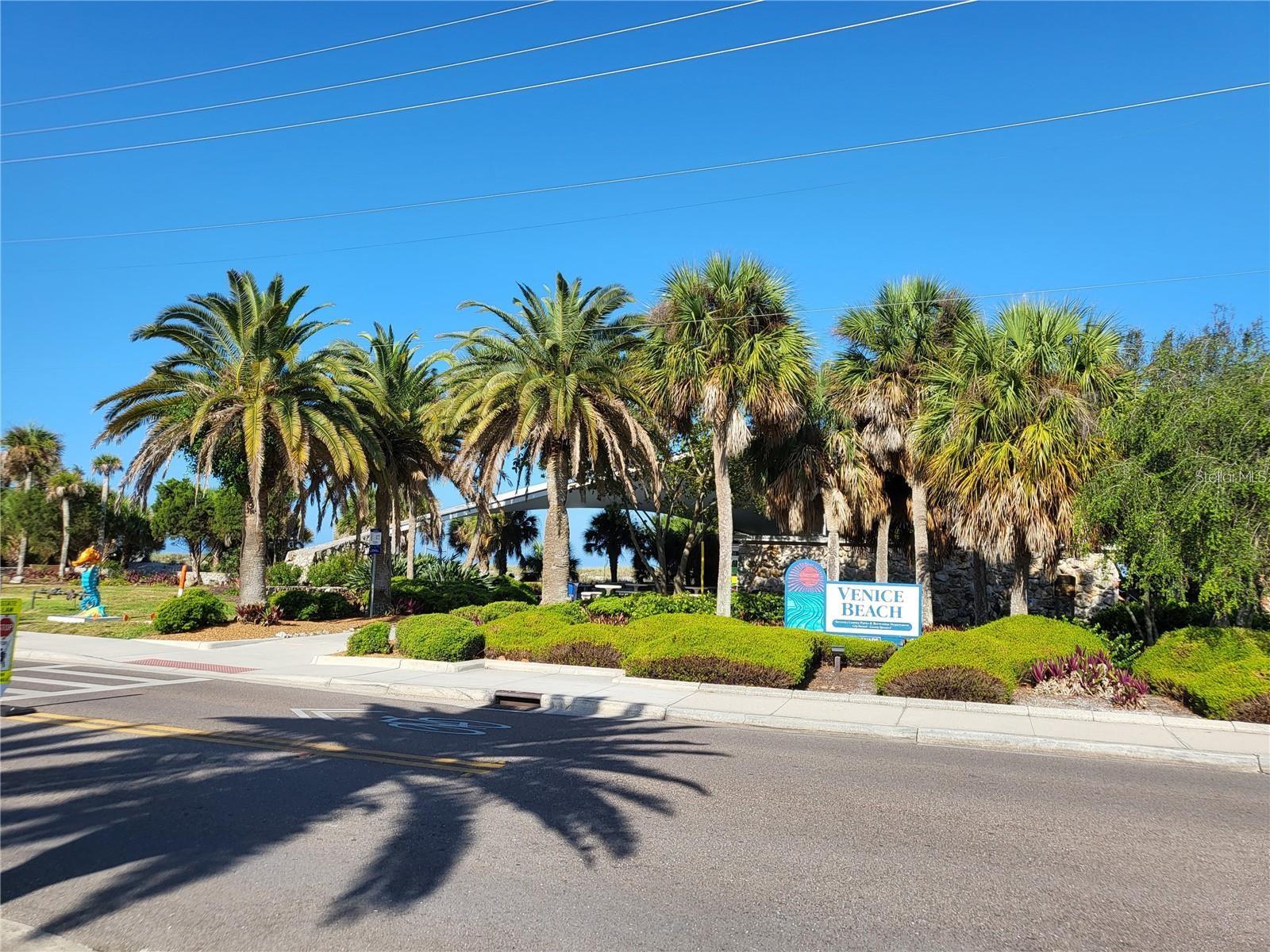 Image 83 of 87 For 4239 Corso Venetia Boulevard