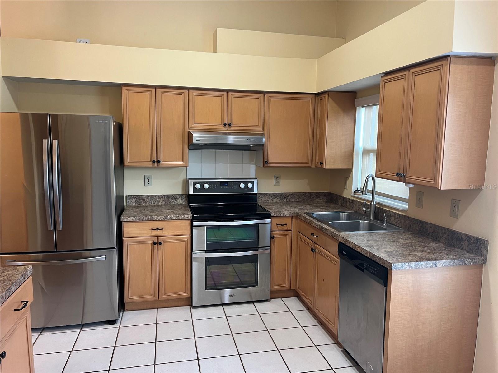 Image 3 of 20 For 5307 72nd Street E