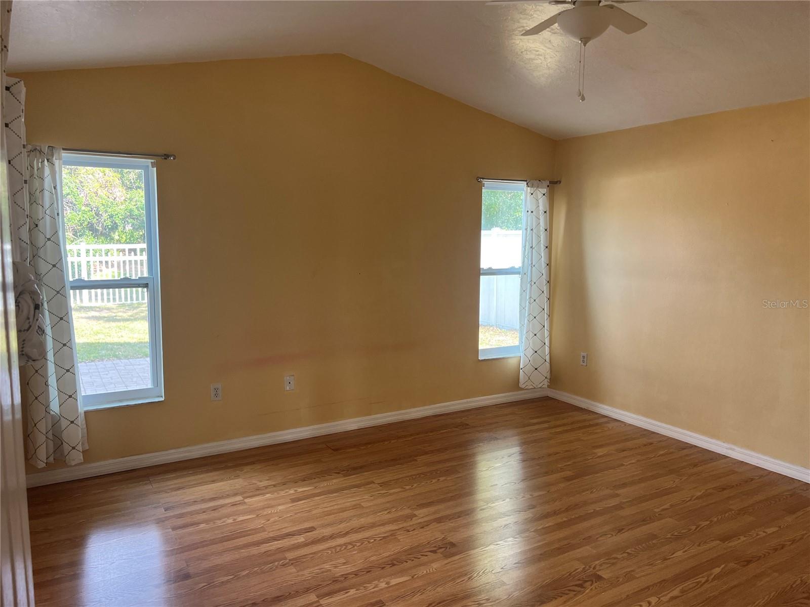 Image 6 of 20 For 5307 72nd Street E