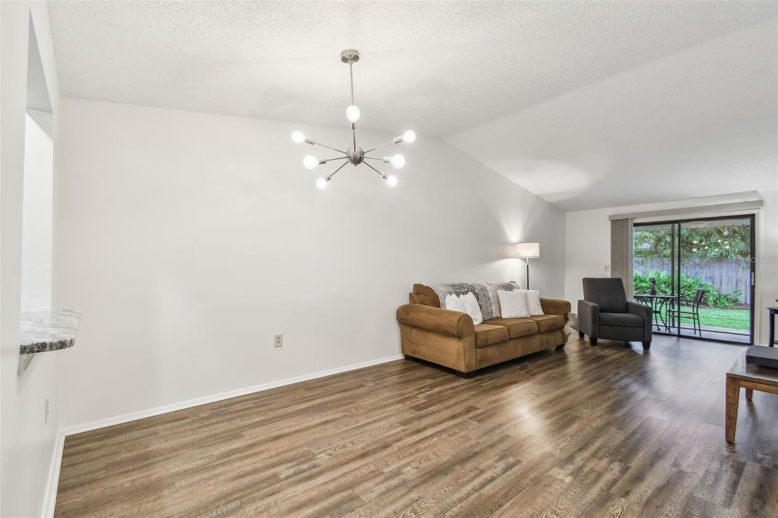 Image 10 of 44 For 1930 Peppermill Drive