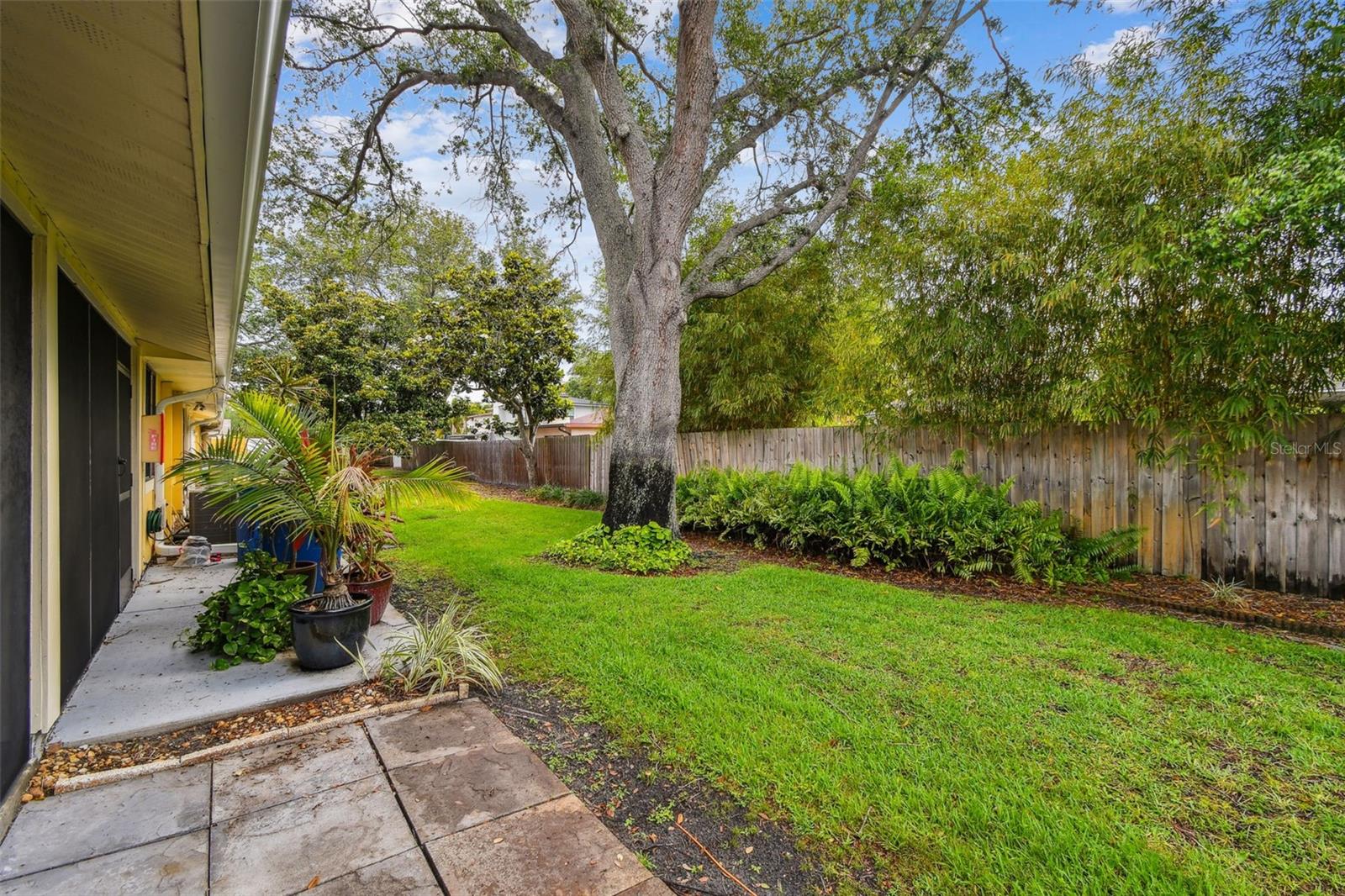 Image 31 of 44 For 1930 Peppermill Drive