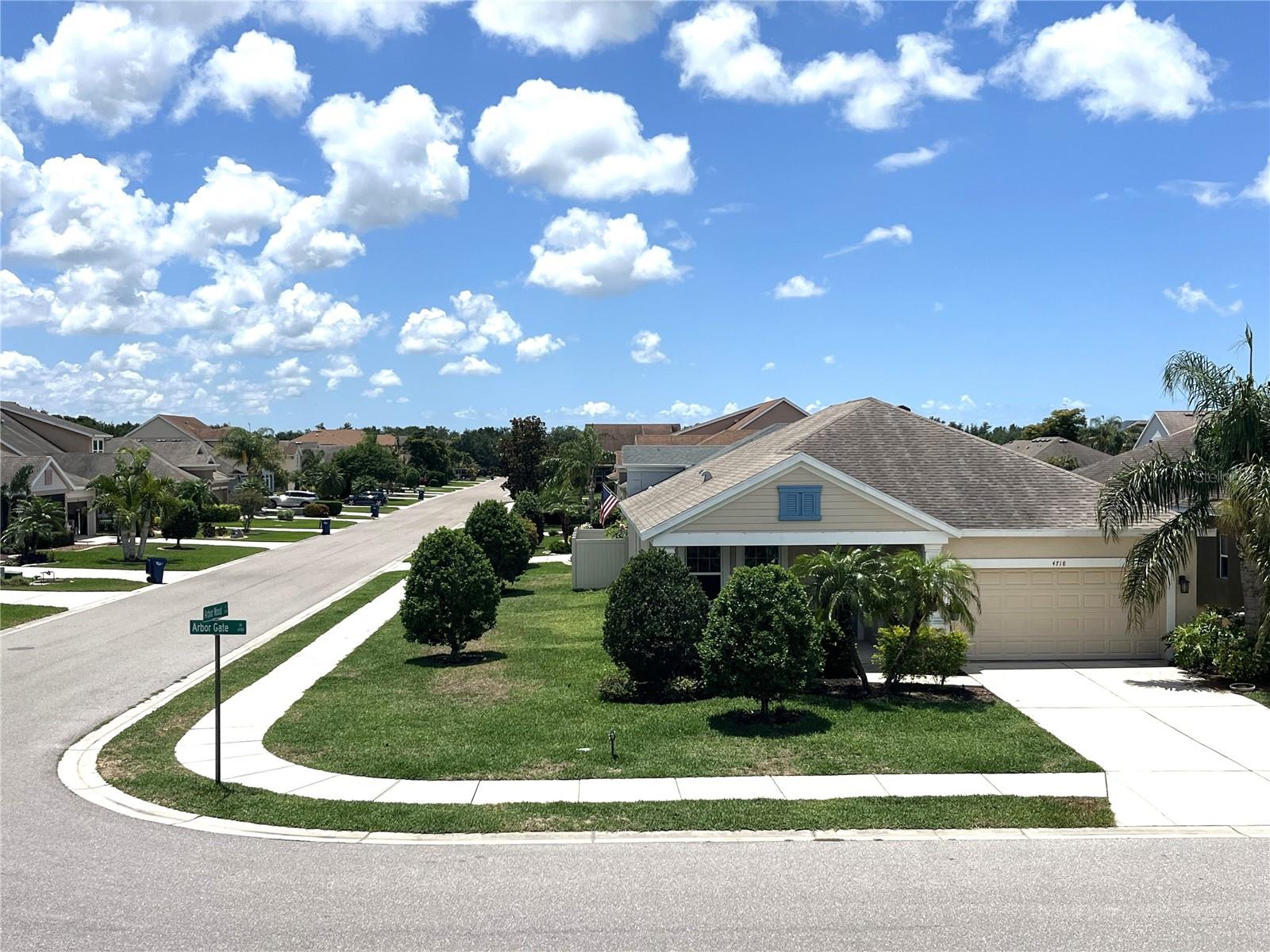 Image 2 of 39 For 4718 Arbor Gate Drive
