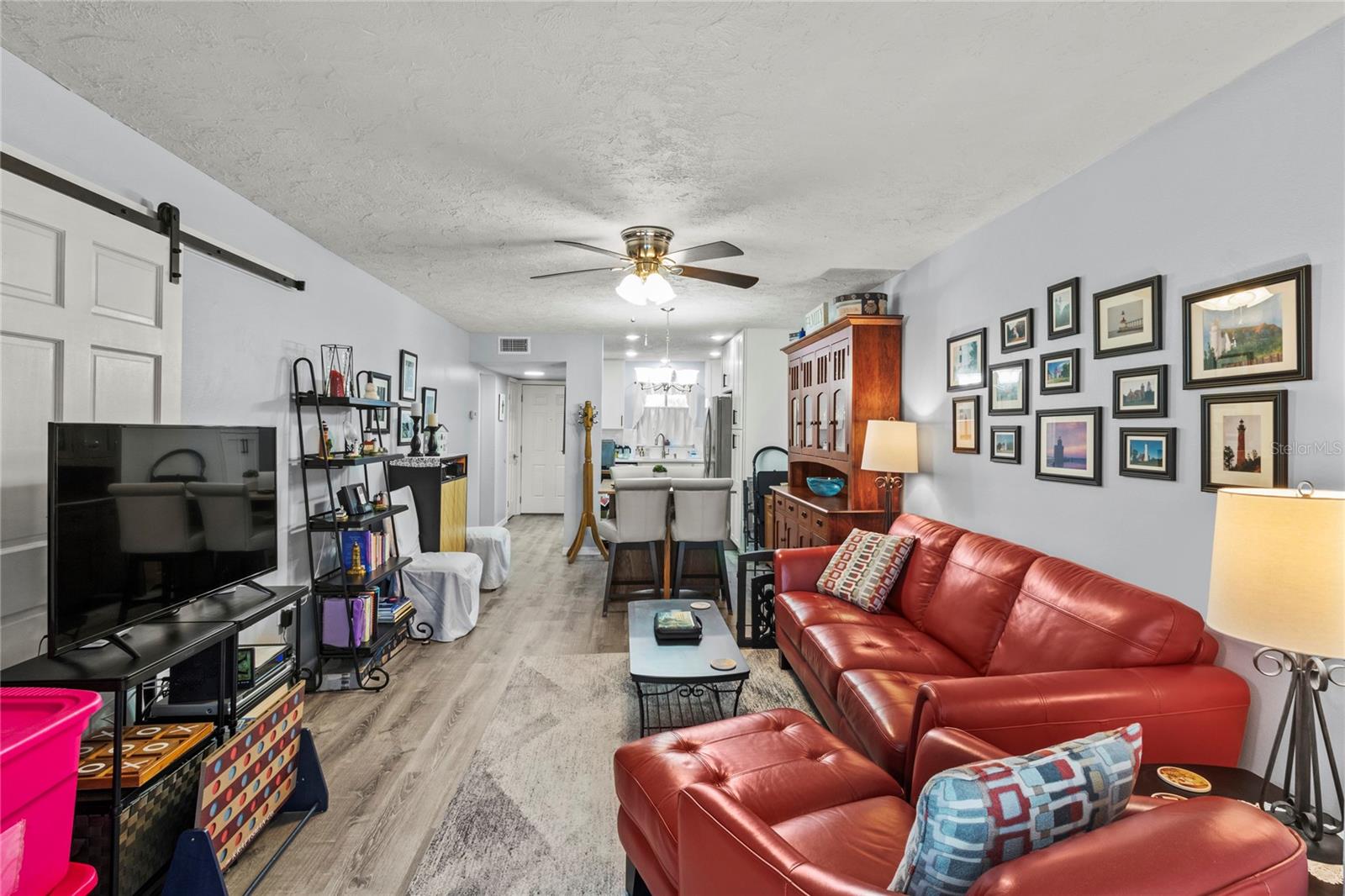 Image 10 of 38 For 4189 Heron Way 406e