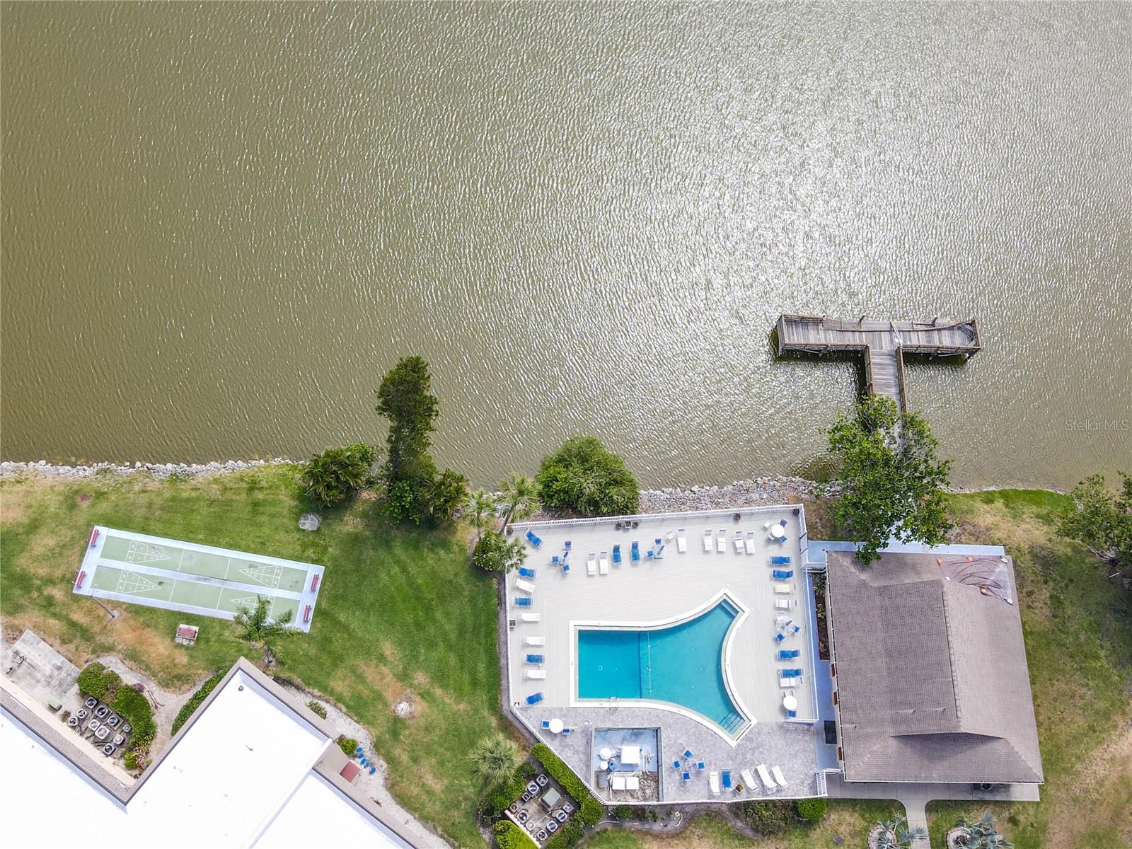 Image 23 of 38 For 4189 Heron Way 406e