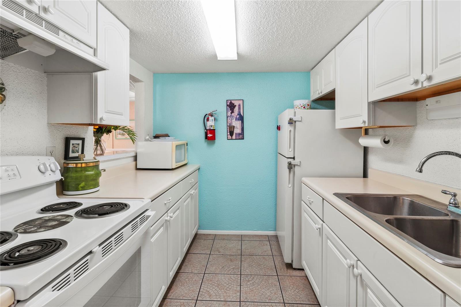 Image 30 of 38 For 4189 Heron Way 406e