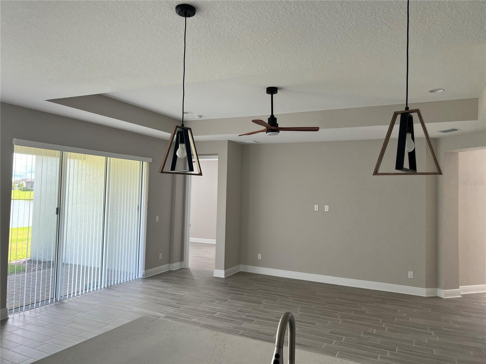 Image 4 of 21 For 1932 146th Terrace E