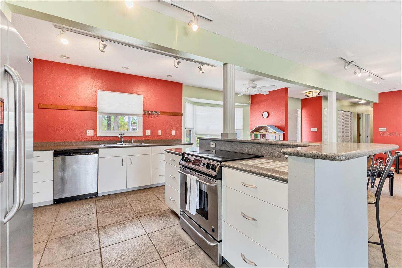 Image 17 of 40 For 3432 Pine Valley Drive