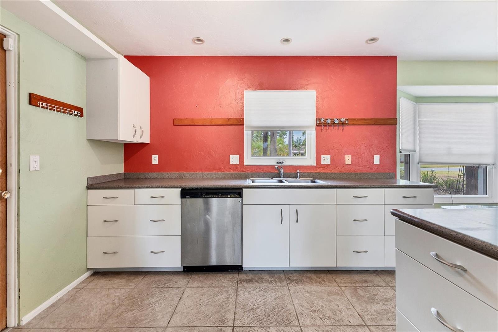 Image 18 of 40 For 3432 Pine Valley Drive