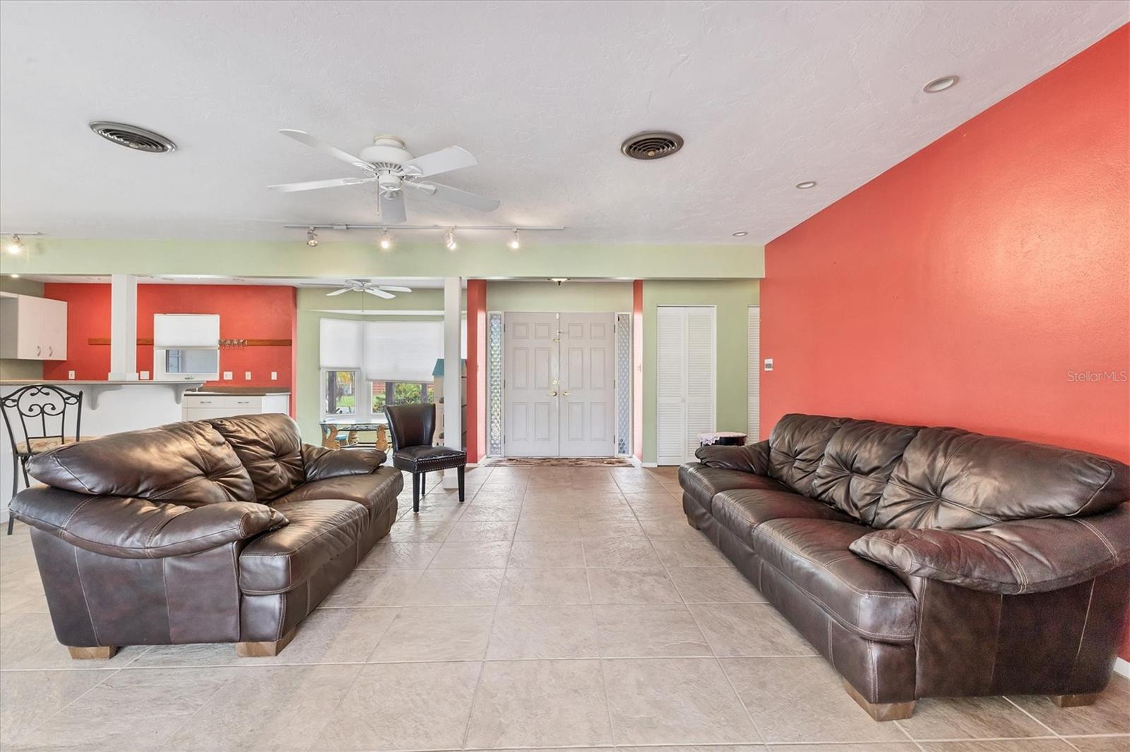 Image 9 of 40 For 3432 Pine Valley Drive