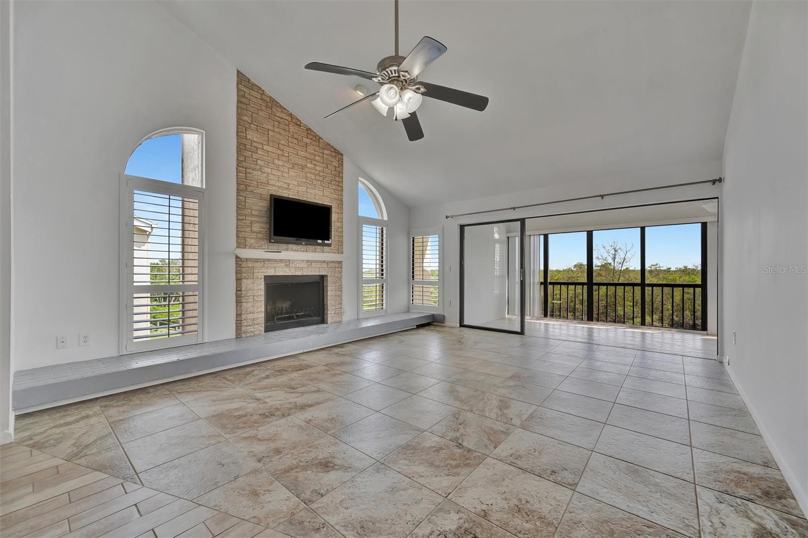 Image 11 of 69 For 8710 54th Avenue W 8710