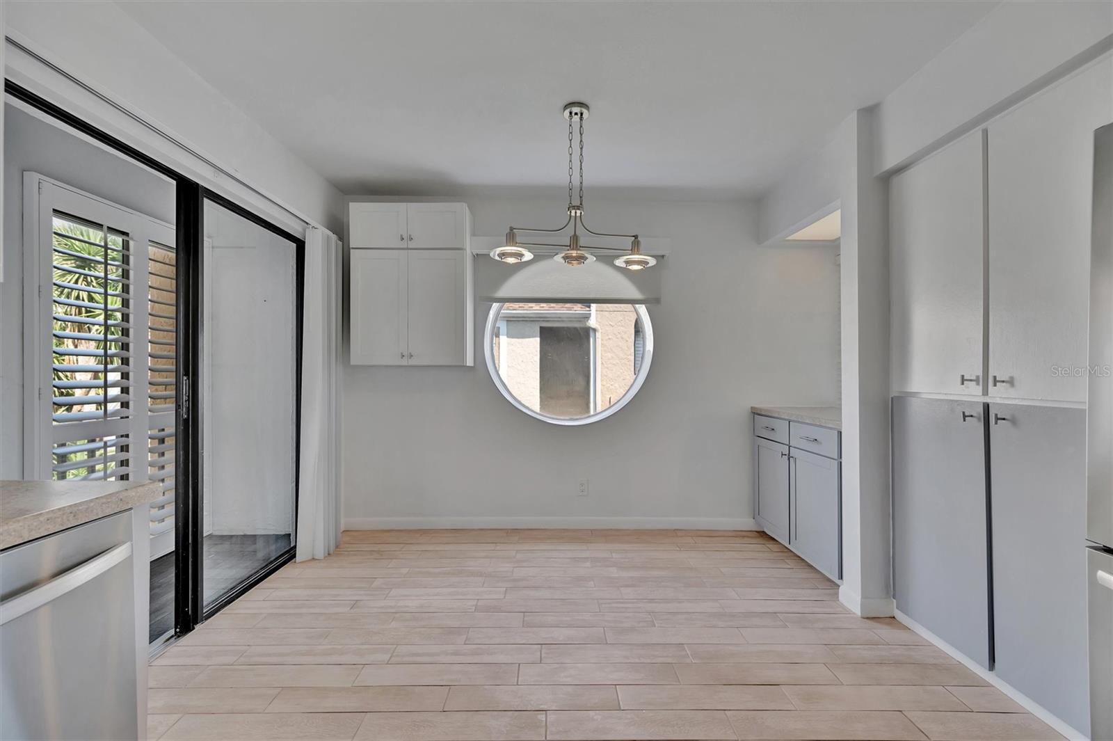 Image 21 of 69 For 8710 54th Avenue W 8710