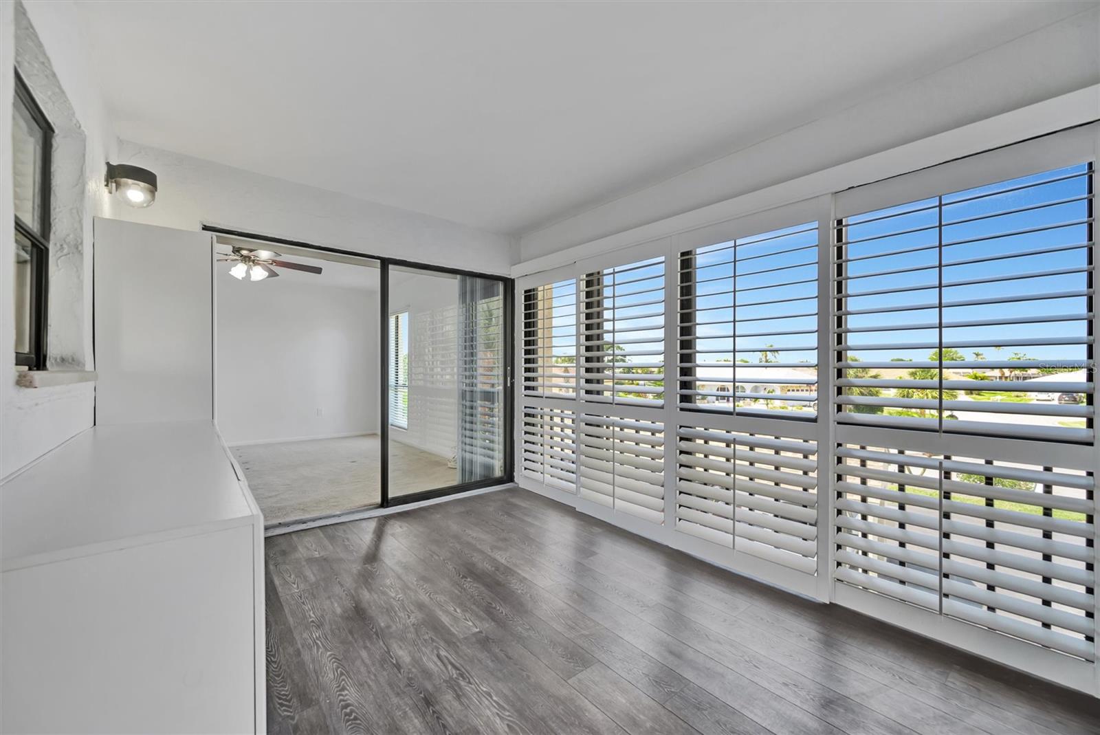 Image 31 of 69 For 8710 54th Avenue W 8710