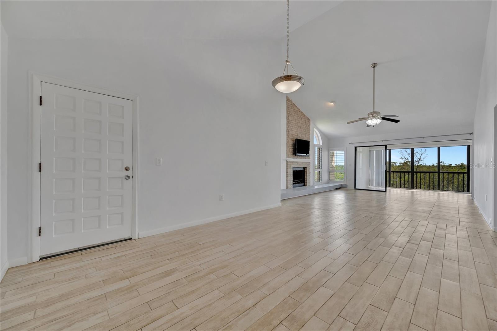 Image 9 of 69 For 8710 54th Avenue W 8710