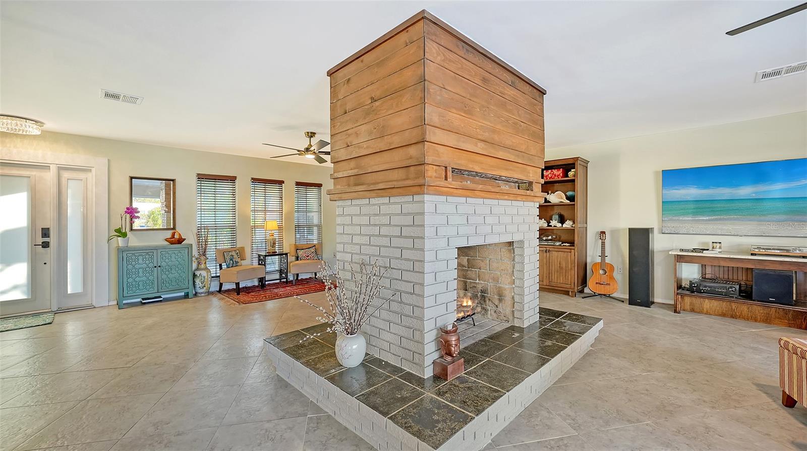 Image 17 of 96 For 5500 Merrimac Drive
