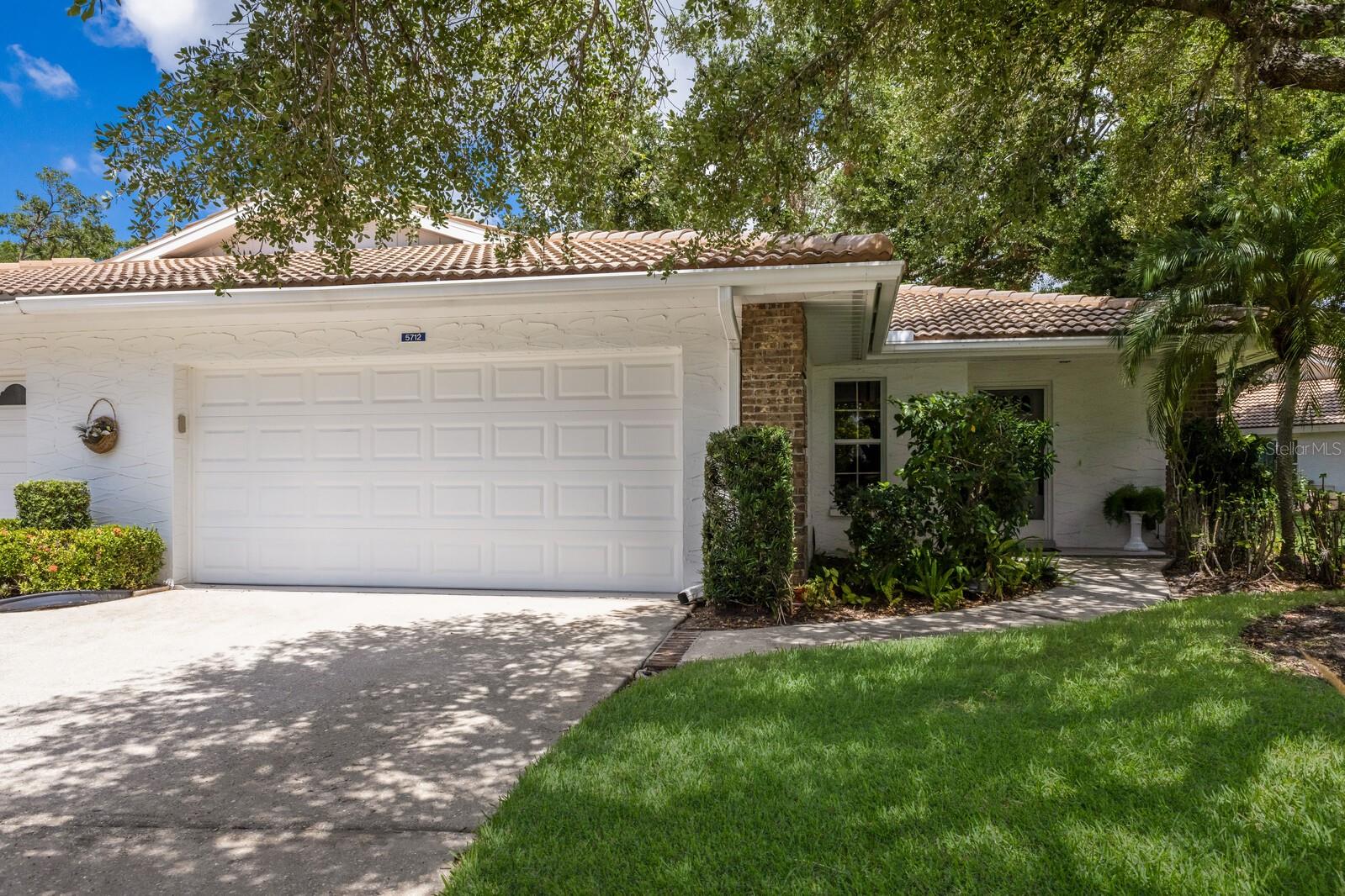 Details for 5712 Garden Lakes Drive, BRADENTON, FL 34203