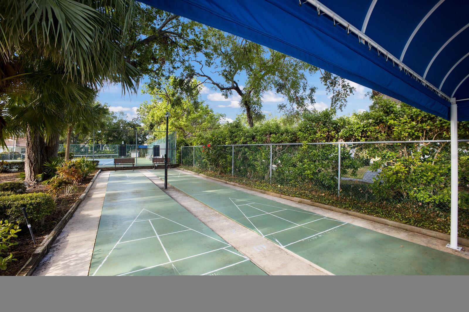 Image 41 of 45 For 5712 Garden Lakes Drive