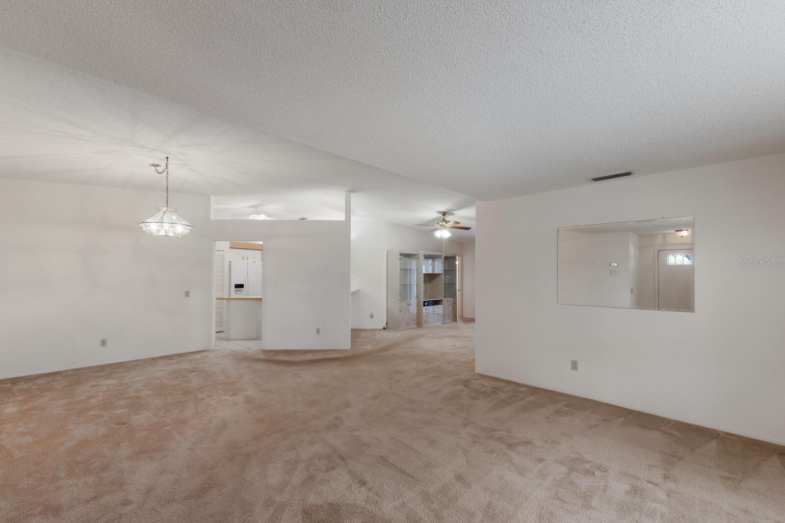 Image 9 of 45 For 5712 Garden Lakes Drive