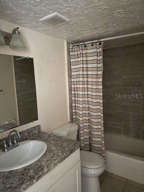 Image 7 of 11 For 7273 Cloister Drive 121
