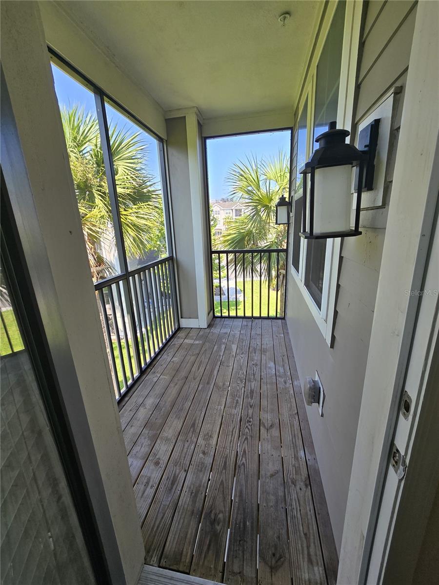 Image 11 of 23 For 6545 Brook Village Cove 202