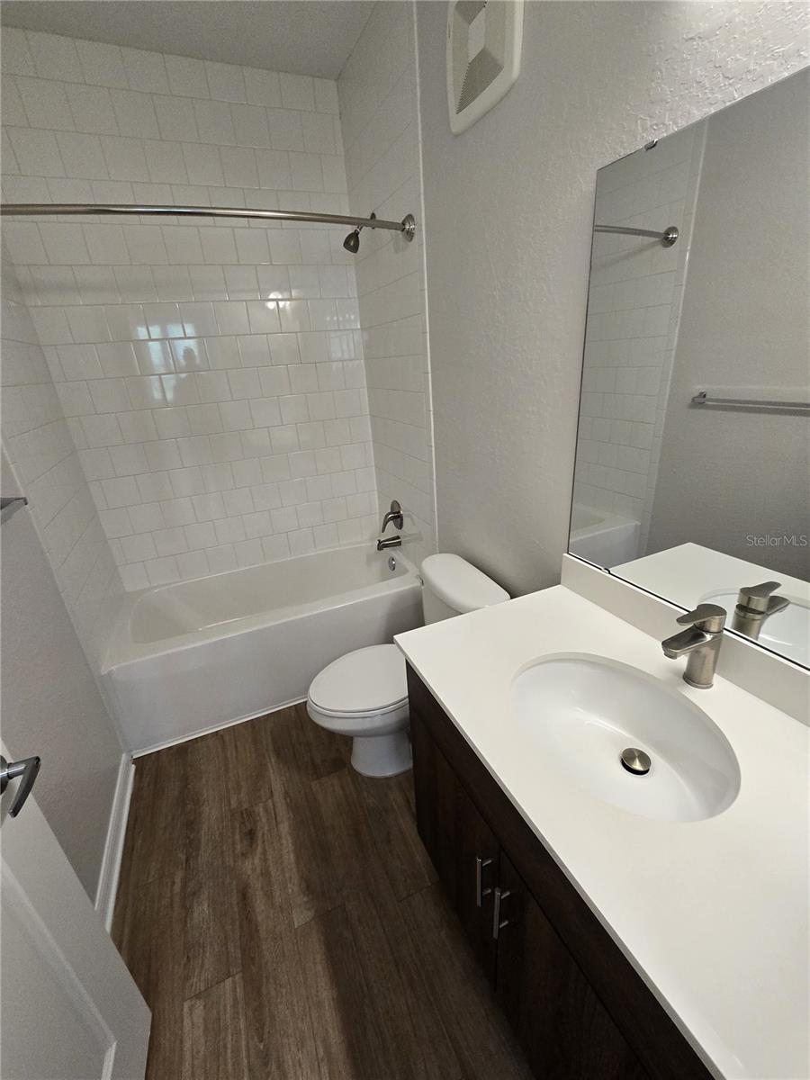 Image 14 of 23 For 6545 Brook Village Cove 202