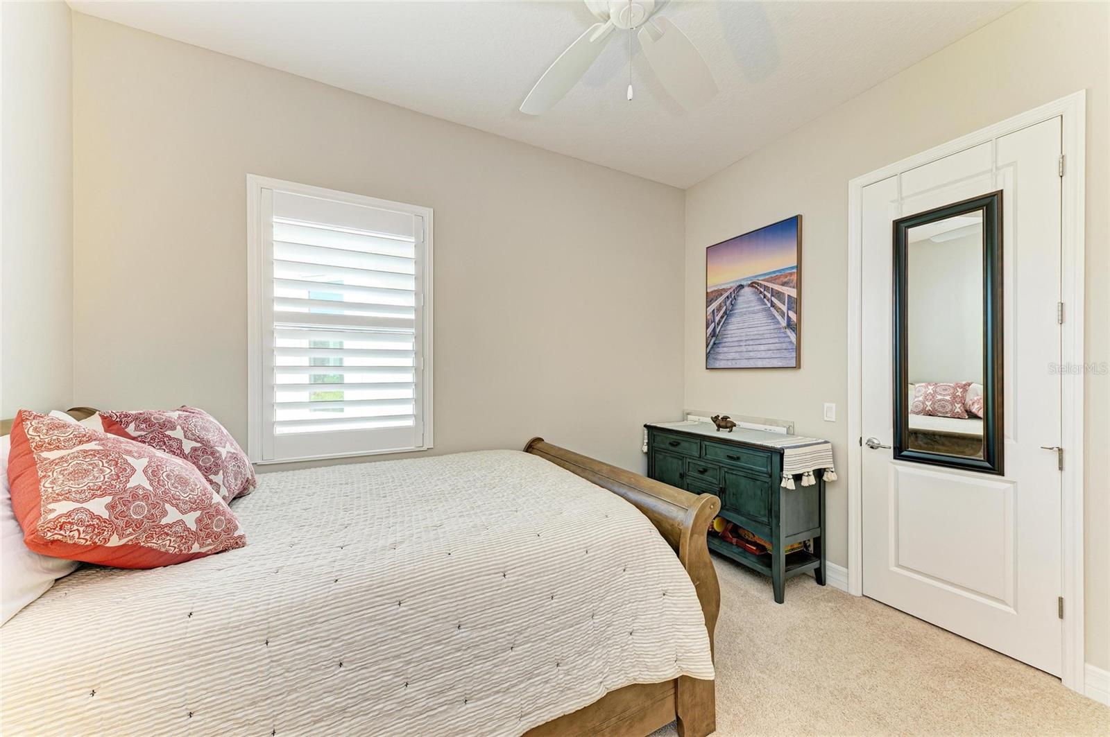 Image 40 of 97 For 5035 Tobermory Way