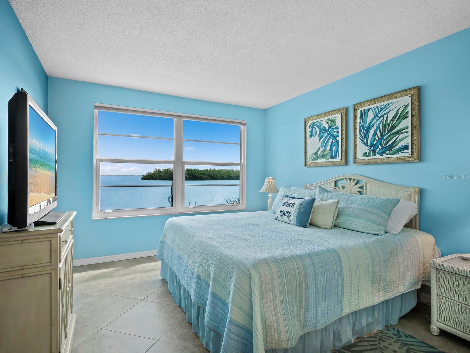 Image 19 of 56 For 4310 Falmouth Drive 105
