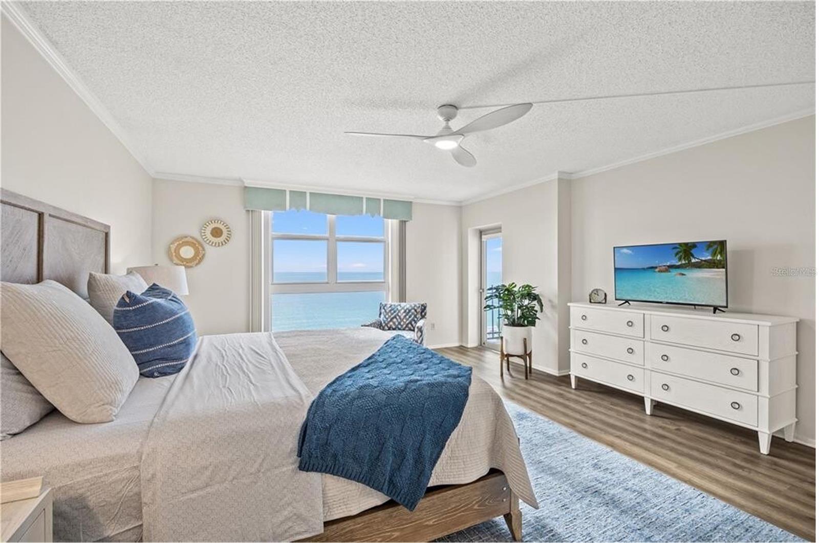 Image 7 of 17 For 1212 Benjamin Franklin Drive 701