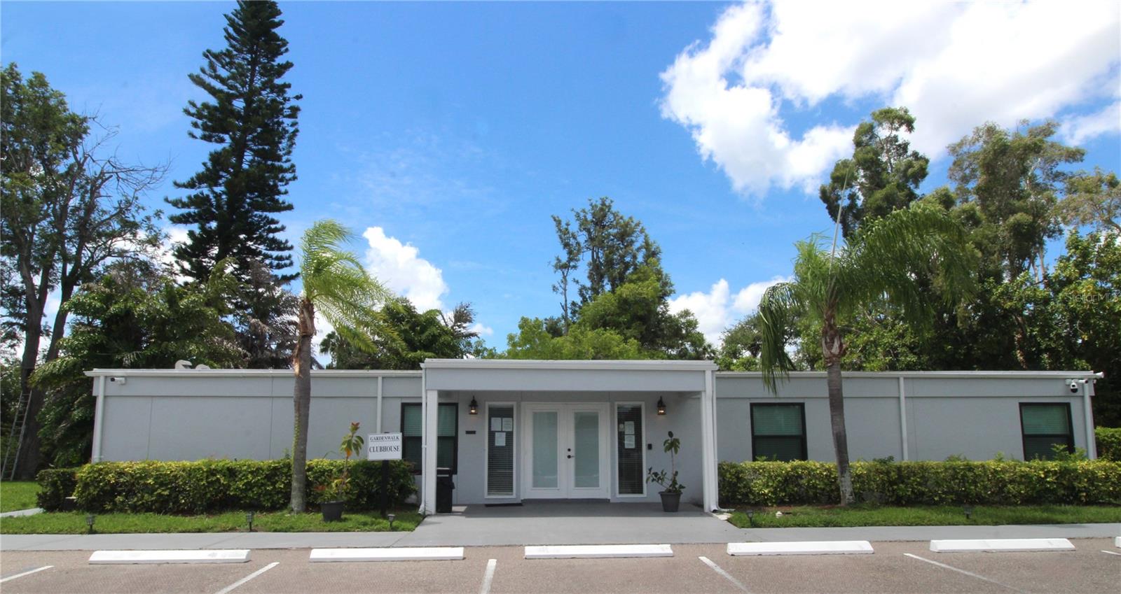 Image 11 of 15 For 5310 26th Street W 604