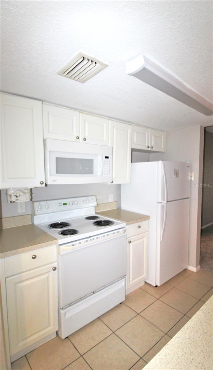 Image 2 of 15 For 5310 26th Street W 604