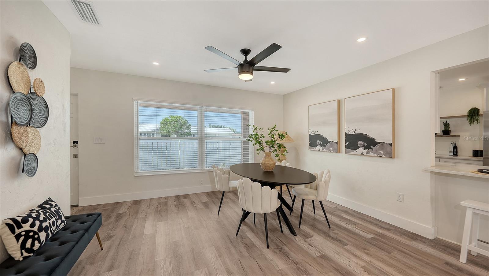 Image 11 of 40 For 2825 Pinecrest Street