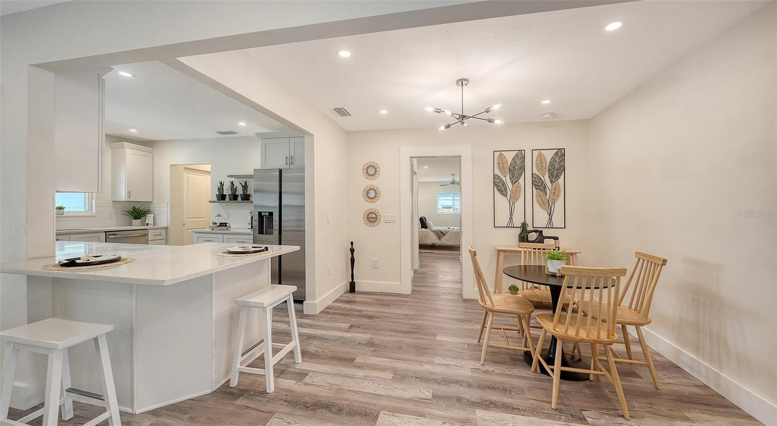 Image 14 of 40 For 2825 Pinecrest Street