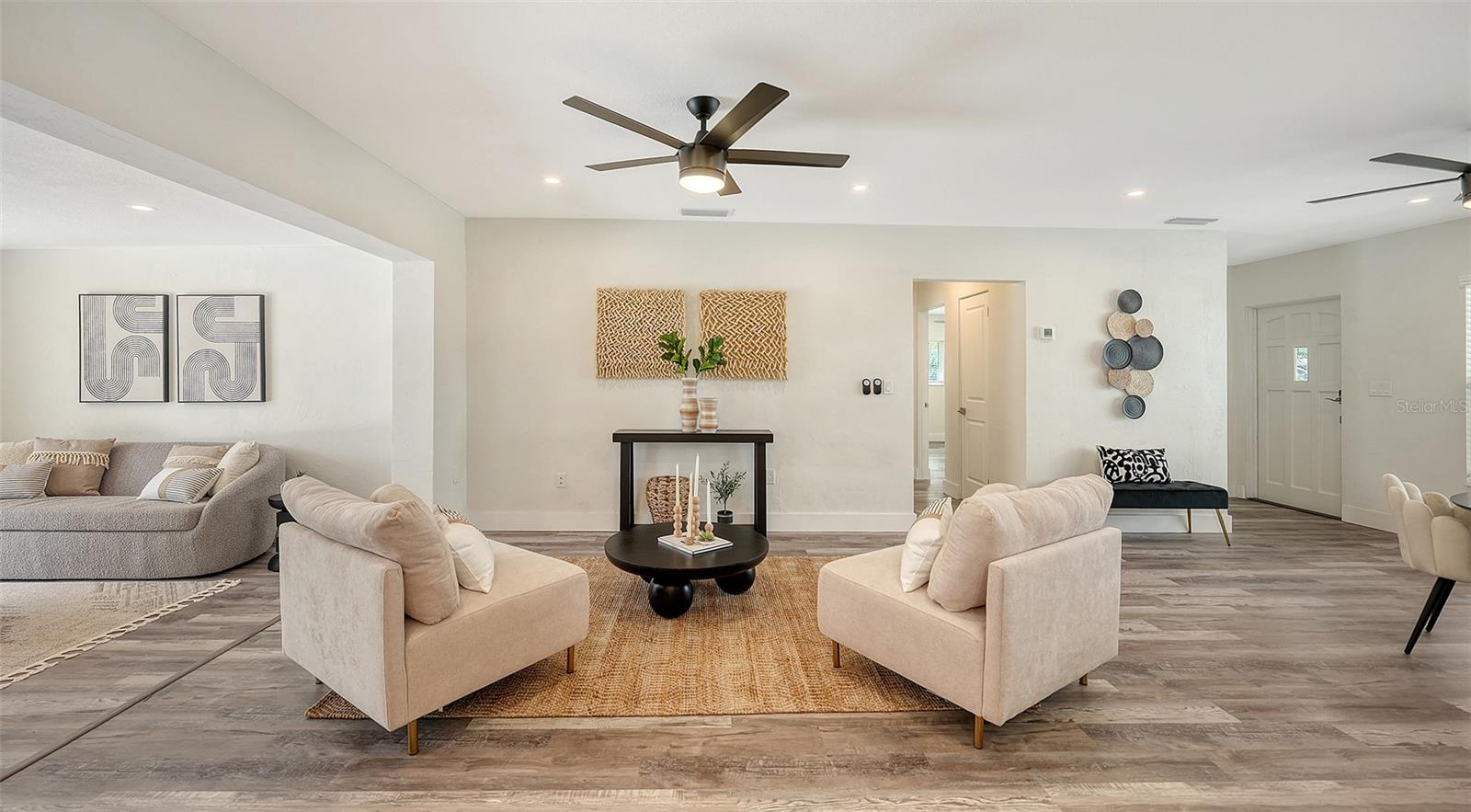 Image 9 of 40 For 2825 Pinecrest Street