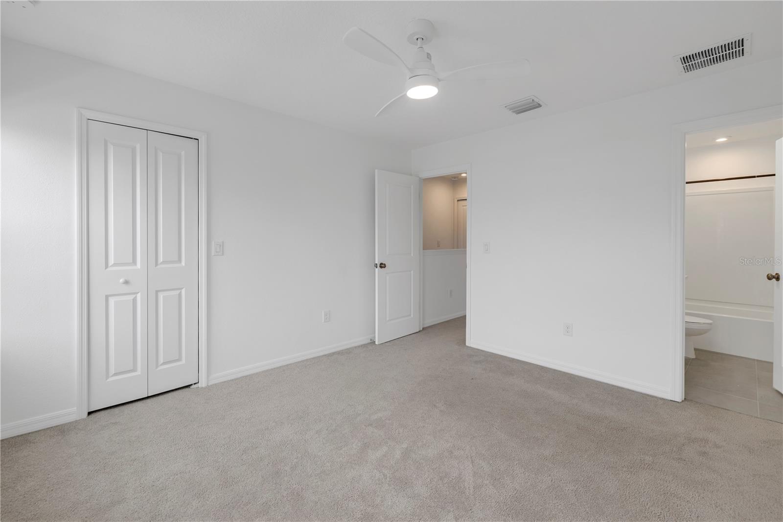Image 20 of 49 For 6111 Fairmont Lane