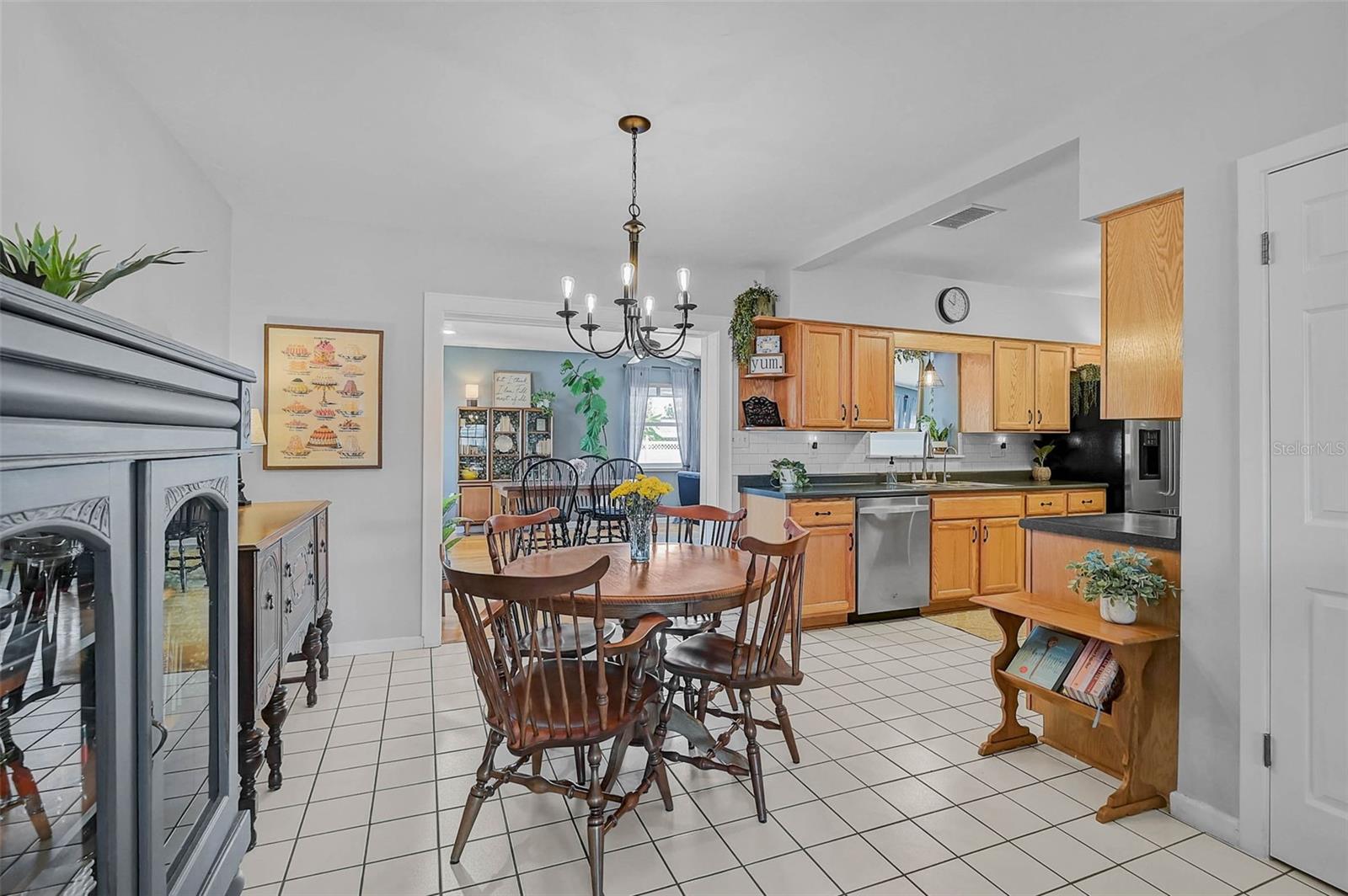 Image 10 of 36 For 2708 27th Avenue Drive W
