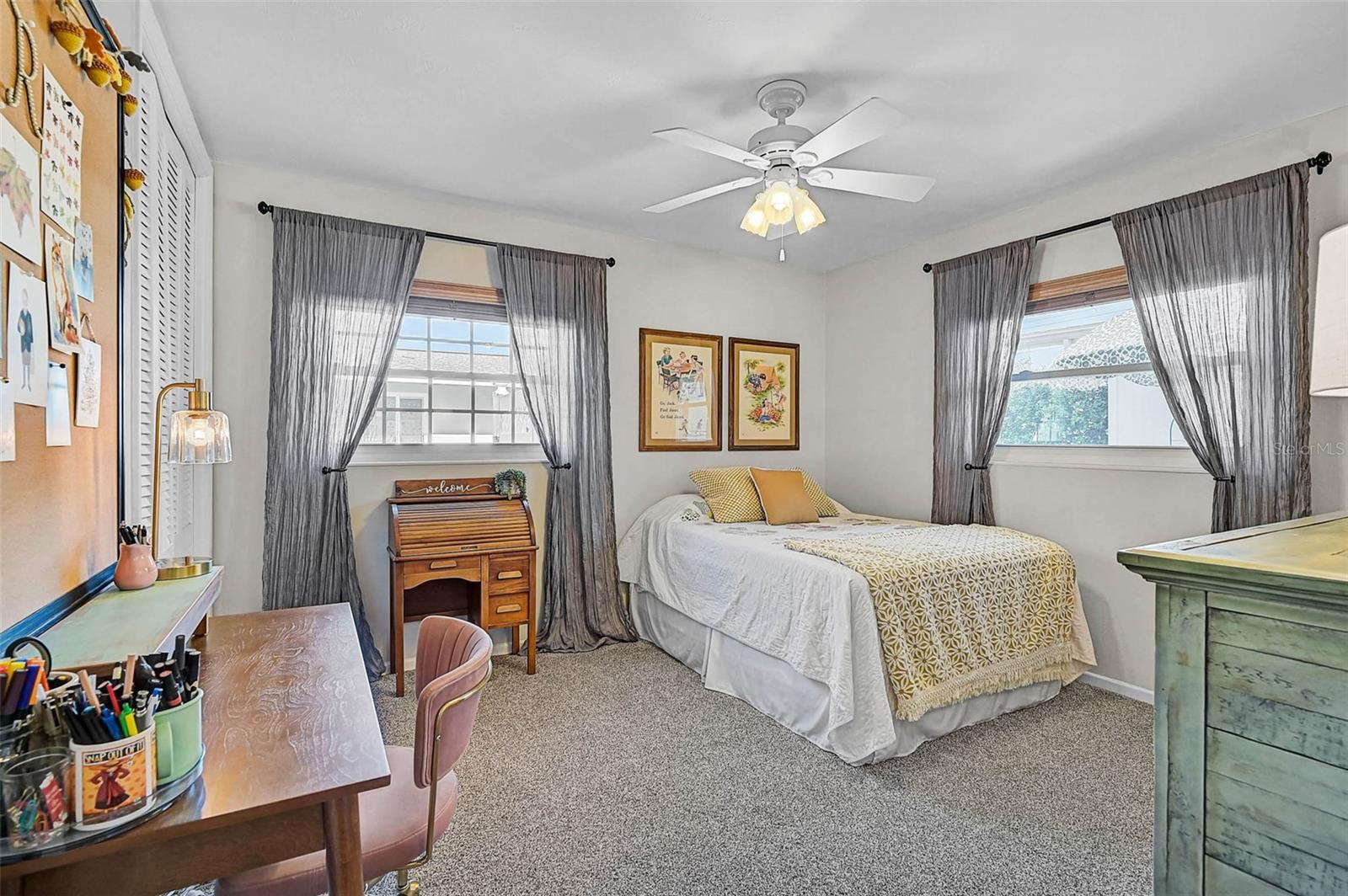 Image 20 of 36 For 2708 27th Avenue Drive W