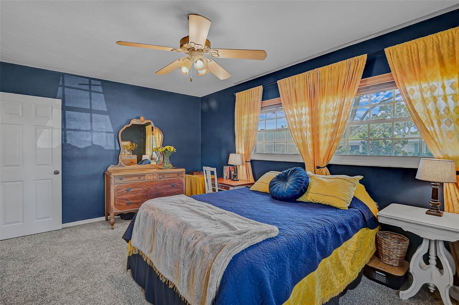 Image 23 of 36 For 2708 27th Avenue Drive W