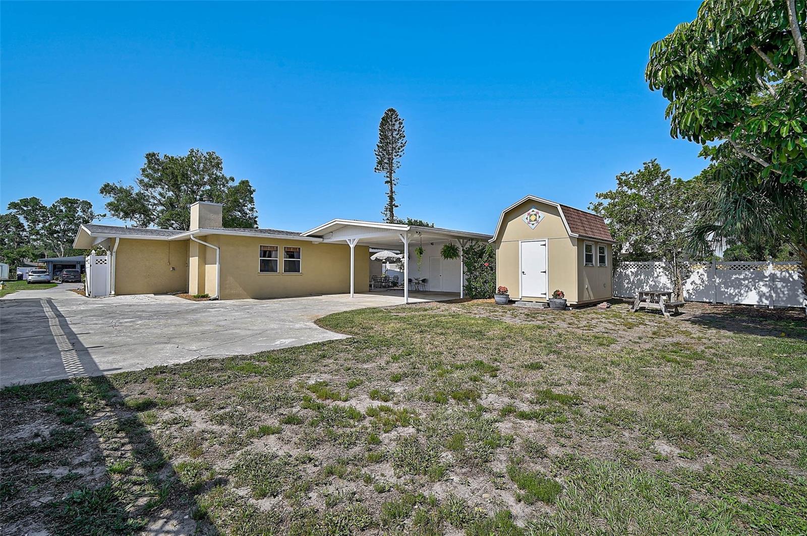 Image 30 of 36 For 2708 27th Avenue Drive W