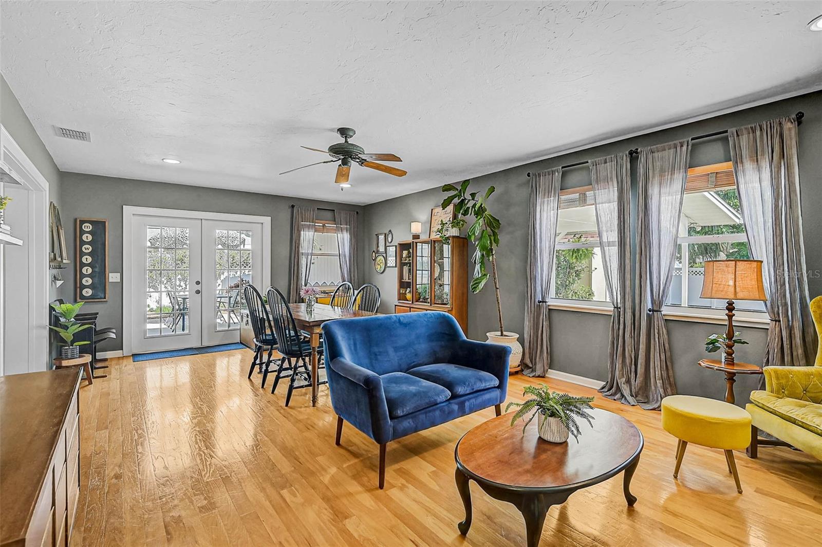 Image 6 of 36 For 2708 27th Avenue Drive W