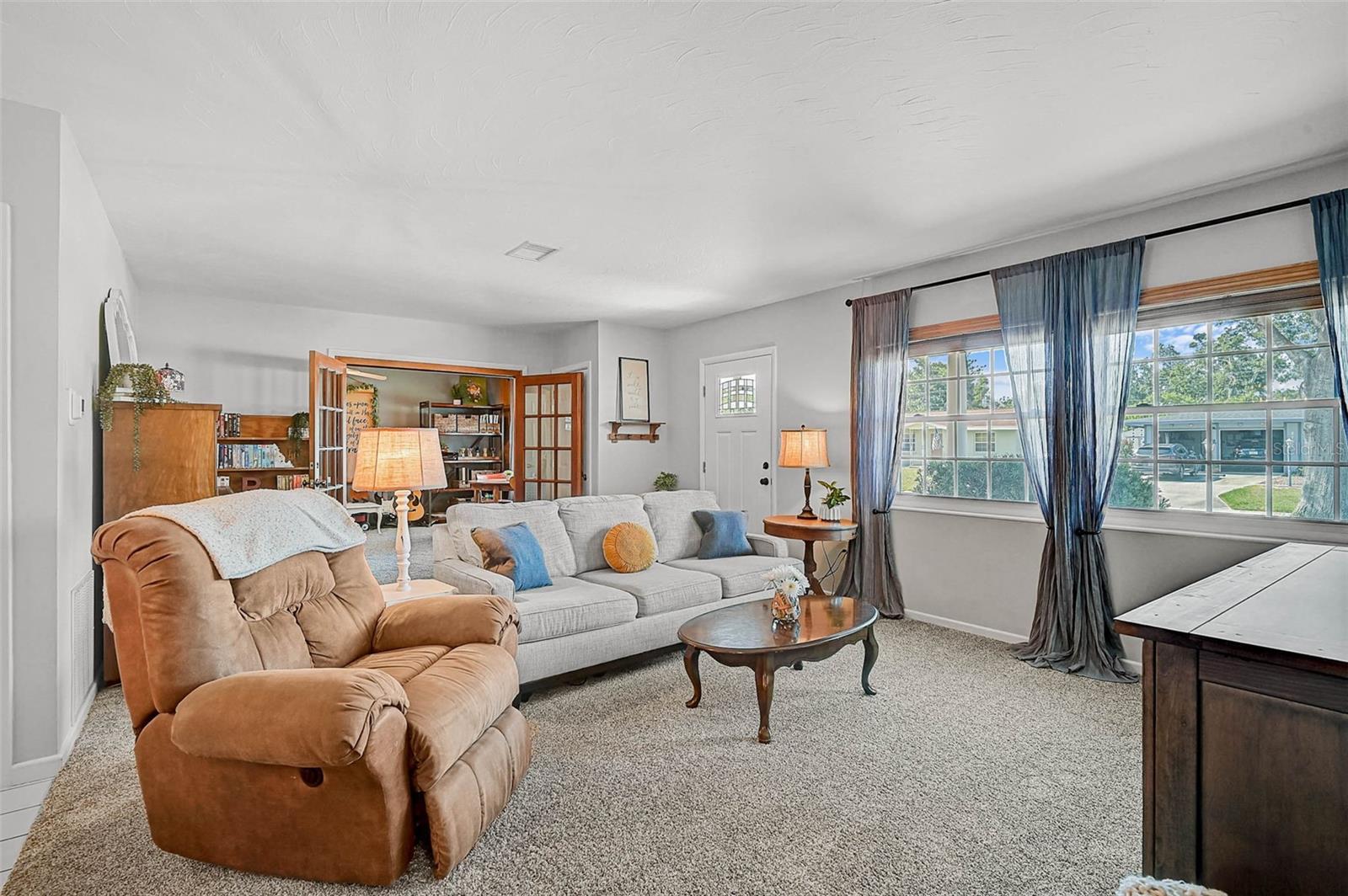 Image 7 of 36 For 2708 27th Avenue Drive W