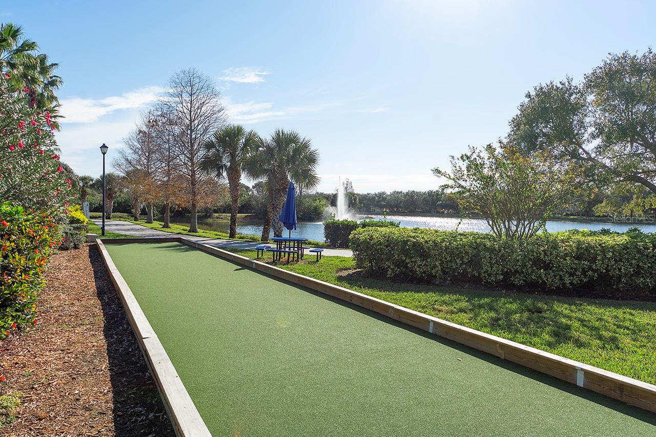 Listing photo id 42 for 5877 Ferrara Drive